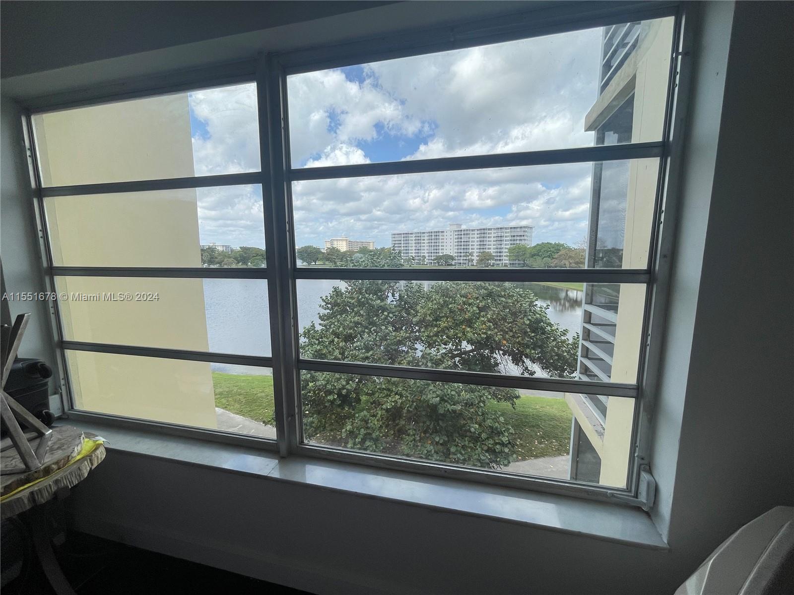2751 Palm Aire Dr, Pompano Beach, FL, 33069 United States, 1 Bedroom Bedrooms, ,1 BathroomBathrooms,Residential,For Sale,Palm Aire Dr,A11551678