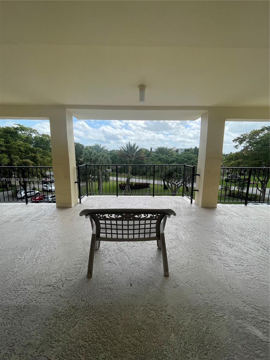 2751 Palm Aire Dr, Pompano Beach, FL, 33069 United States, 1 Bedroom Bedrooms, ,1 BathroomBathrooms,Residential,For Sale,Palm Aire Dr,A11551678