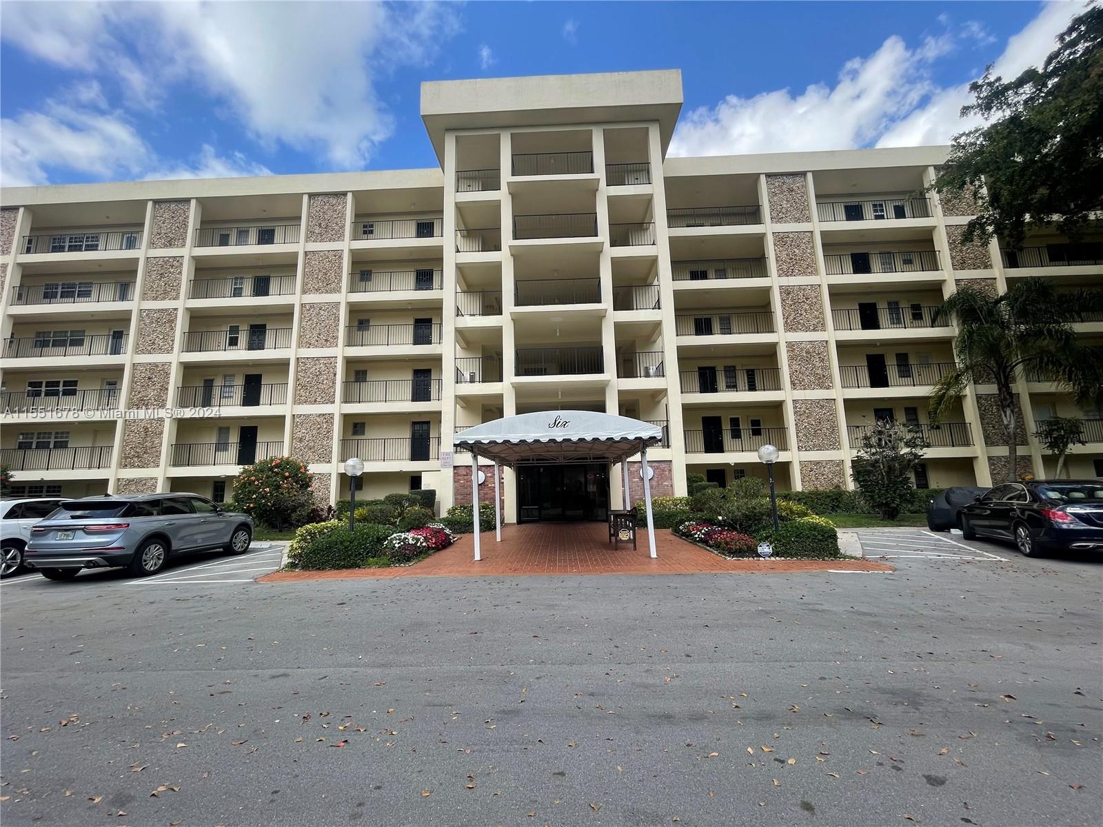 2751 Palm Aire Dr, Pompano Beach, FL, 33069 United States, 1 Bedroom Bedrooms, ,1 BathroomBathrooms,Residential,For Sale,Palm Aire Dr,A11551678