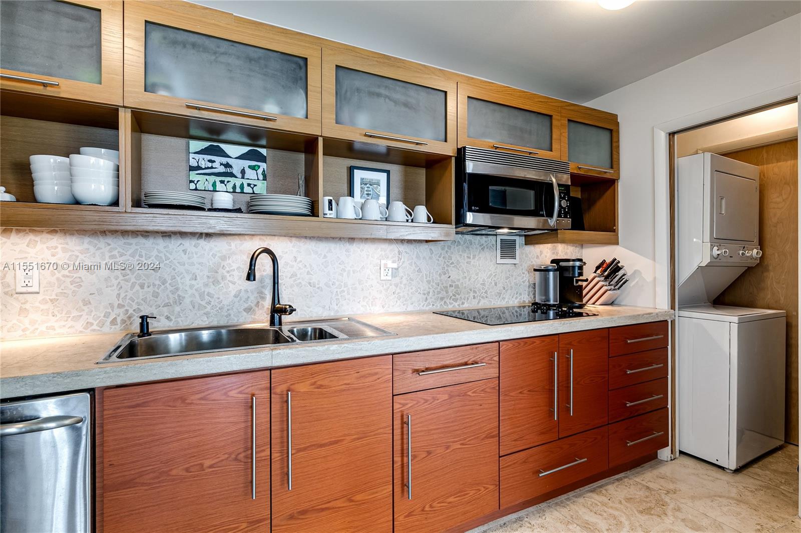 1200 West Ave, Miami Beach, FL, 33139 United States, 2 Bedrooms Bedrooms, ,2 BathroomsBathrooms,Residential,For Sale,West Ave,A11551670
