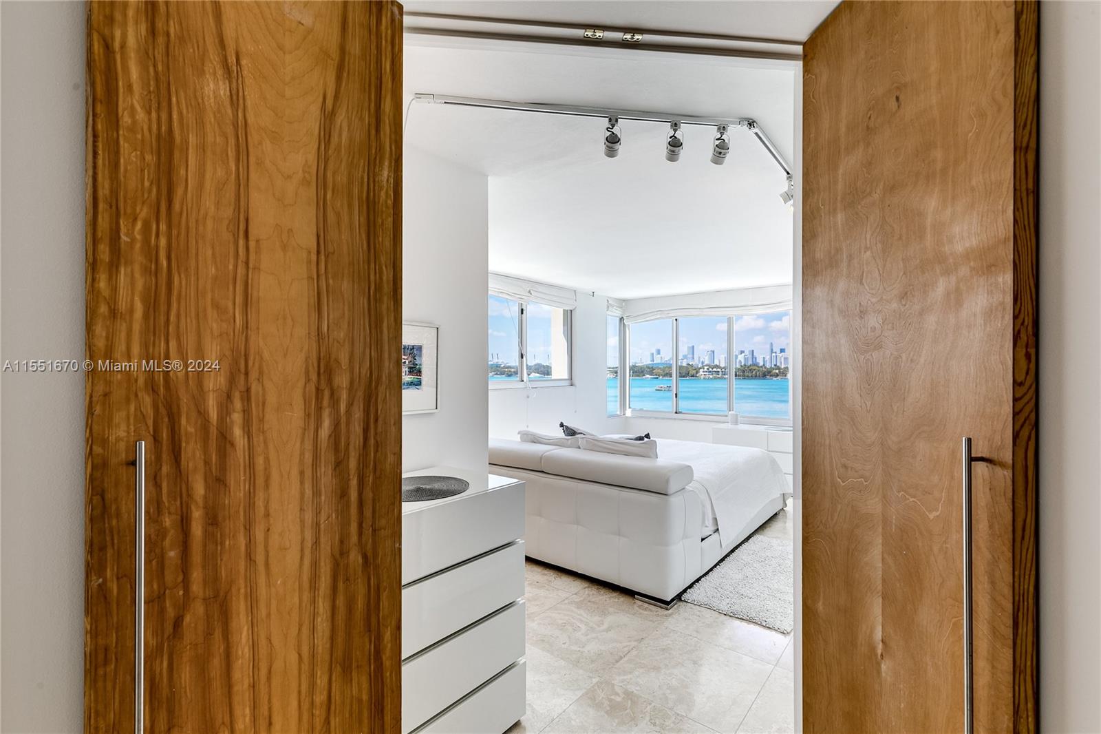 1200 West Ave, Miami Beach, FL, 33139 United States, 2 Bedrooms Bedrooms, ,2 BathroomsBathrooms,Residential,For Sale,West Ave,A11551670
