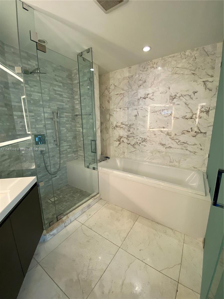 851 NE 1st Ave 1508, Miami, Florida 33132, 2 Bedrooms Bedrooms, ,3 BathroomsBathrooms,Residential,For Sale,851 NE 1st Ave 1508,A11547088