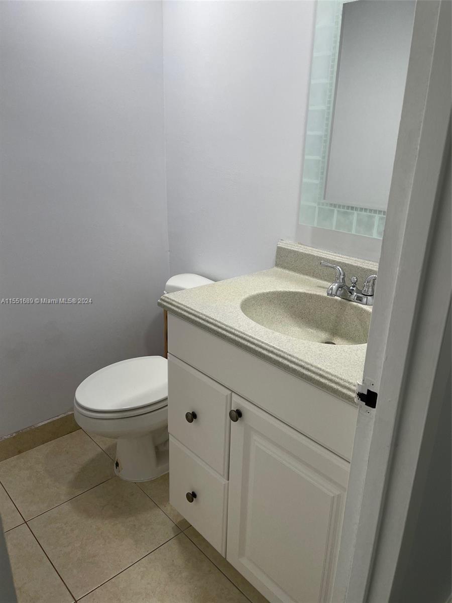 17570 Atlantic Blvd, Sunny Isles Beach, FL, 33160 United States, 1 Bedroom Bedrooms, ,1 BathroomBathrooms,Residential,For Sale,Atlantic Blvd,A11551689