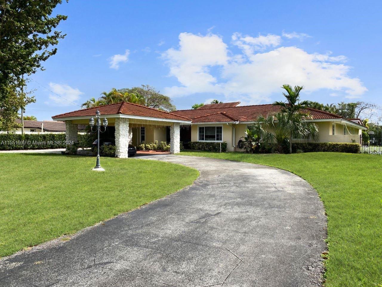 2701 113th Ave, Miami, FL, 33165 United States, 5 Bedrooms Bedrooms, ,4 BathroomsBathrooms,Residential,For Sale,113th Ave,A11551699