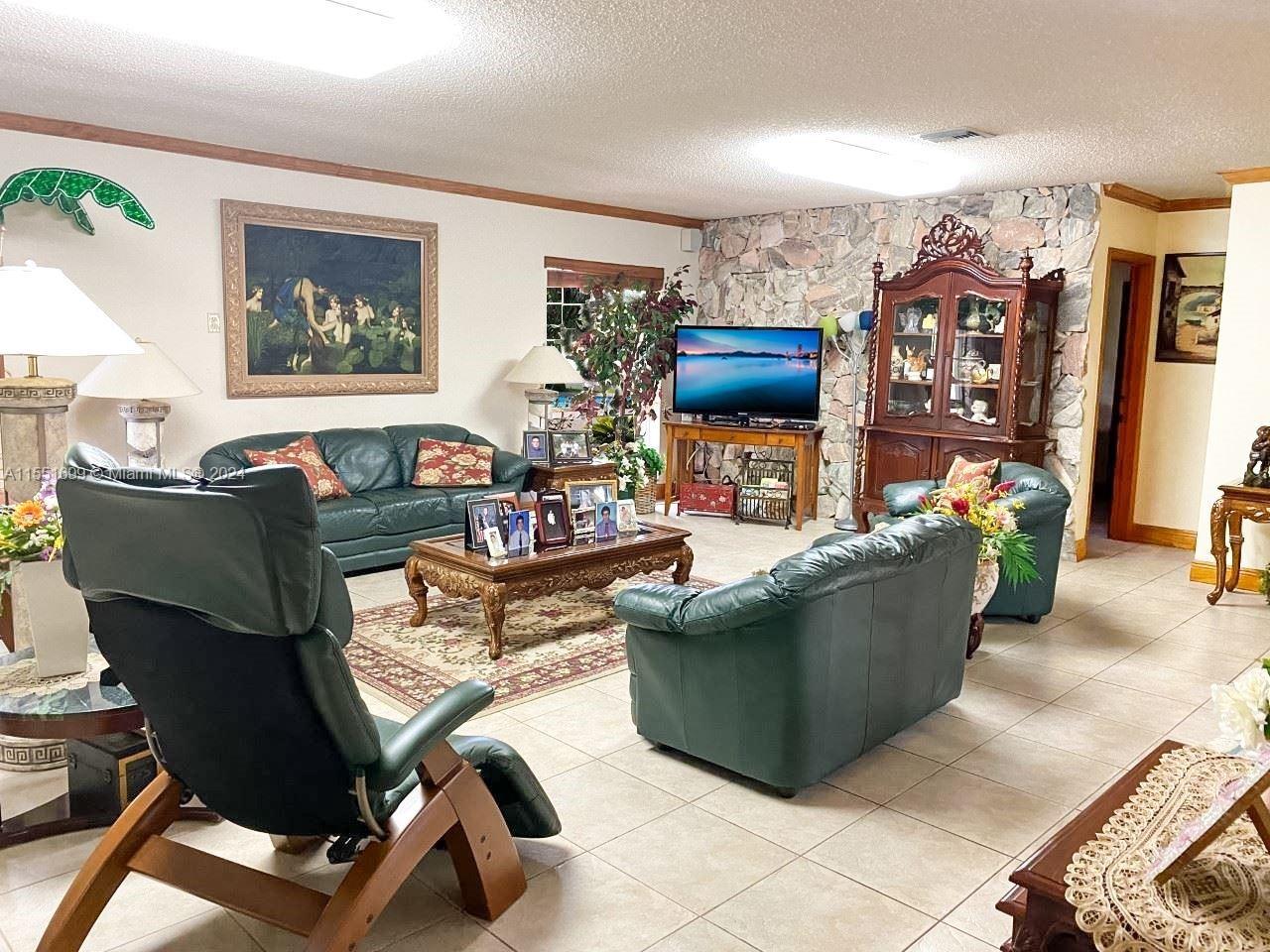 2701 113th Ave, Miami, FL, 33165 United States, 5 Bedrooms Bedrooms, ,4 BathroomsBathrooms,Residential,For Sale,113th Ave,A11551699