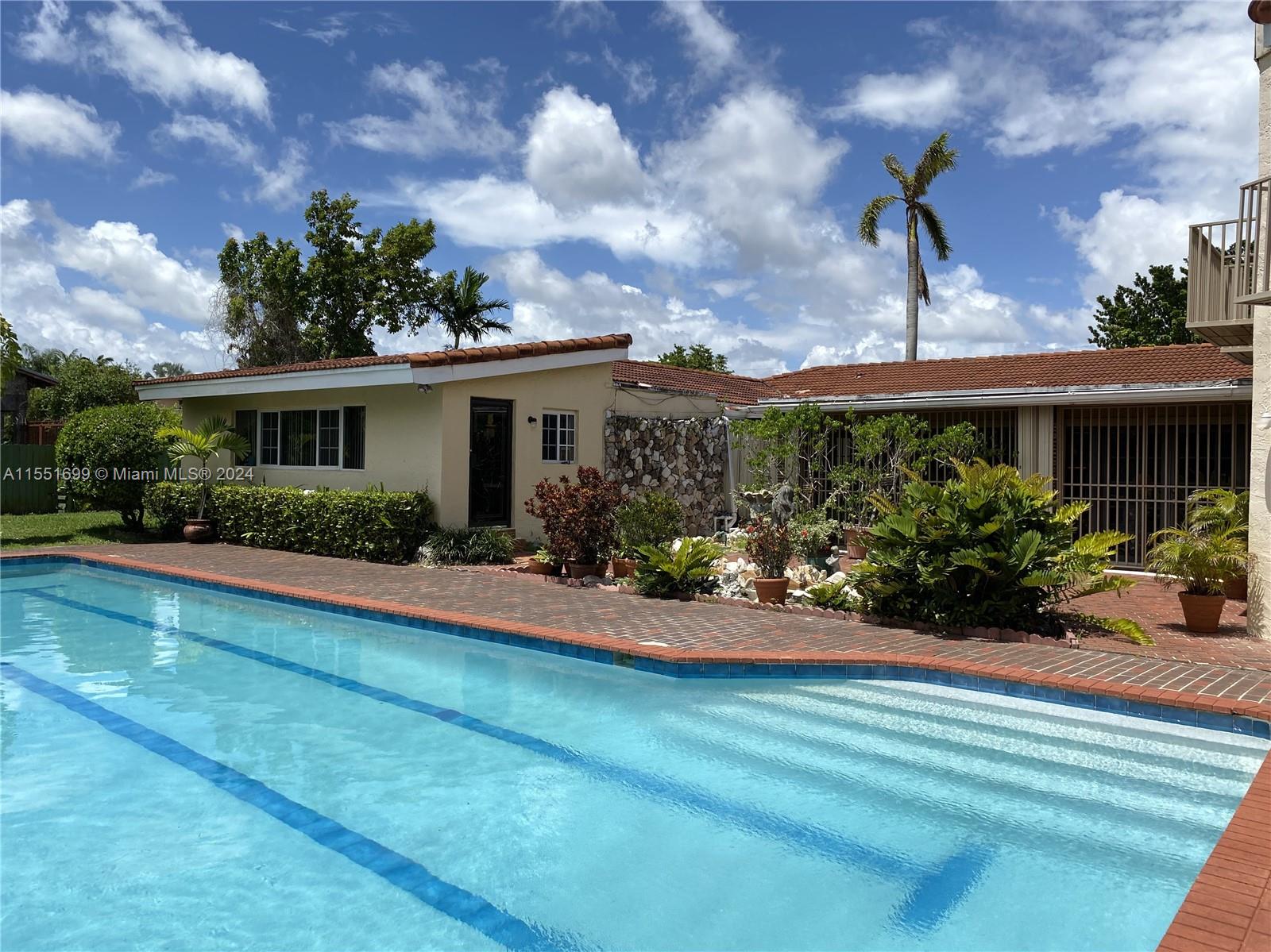 2701 113th Ave, Miami, FL, 33165 United States, 5 Bedrooms Bedrooms, ,4 BathroomsBathrooms,Residential,For Sale,113th Ave,A11551699