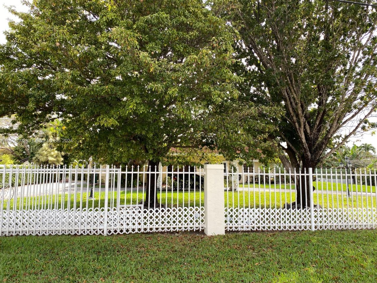 2701 113th Ave, Miami, FL, 33165 United States, 5 Bedrooms Bedrooms, ,4 BathroomsBathrooms,Residential,For Sale,113th Ave,A11551699