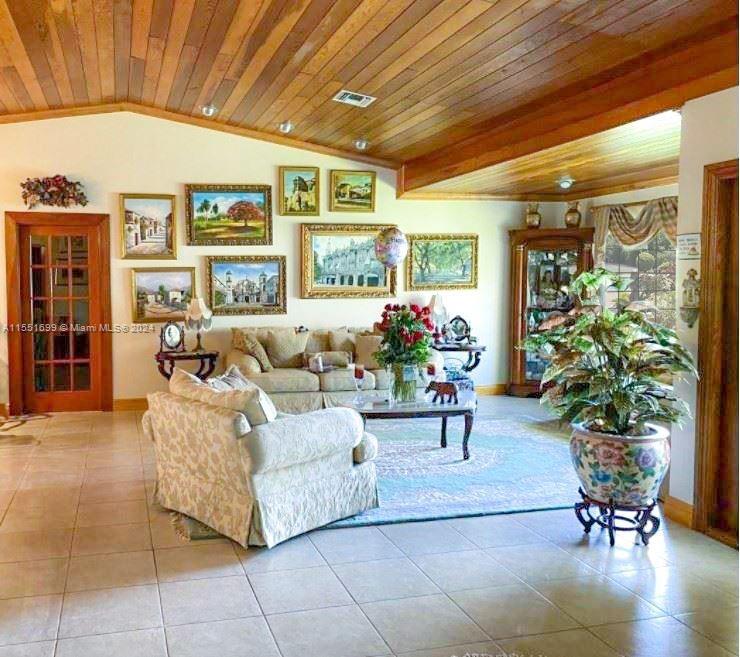 2701 113th Ave, Miami, FL, 33165 United States, 5 Bedrooms Bedrooms, ,4 BathroomsBathrooms,Residential,For Sale,113th Ave,A11551699