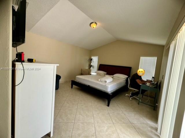 712 177th Ave, Pembroke Pines, FL, 33029 United States, 3 Bedrooms Bedrooms, ,2 BathroomsBathrooms,Residential,For Sale,177th Ave,A11551701