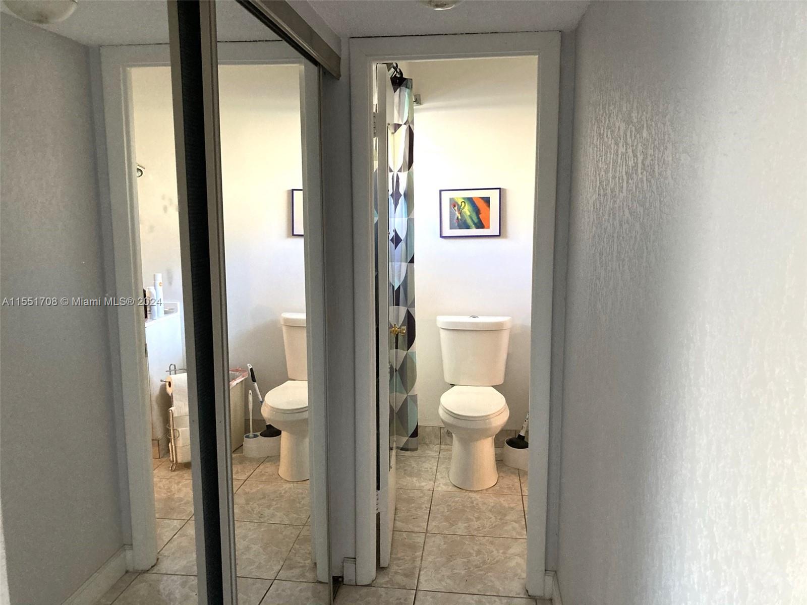 5111 Oakland Park Blvd, Lauderdale Lakes, FL, 33313 United States, 1 Bedroom Bedrooms, ,1 BathroomBathrooms,Residential,For Sale,Oakland Park Blvd,A11551708