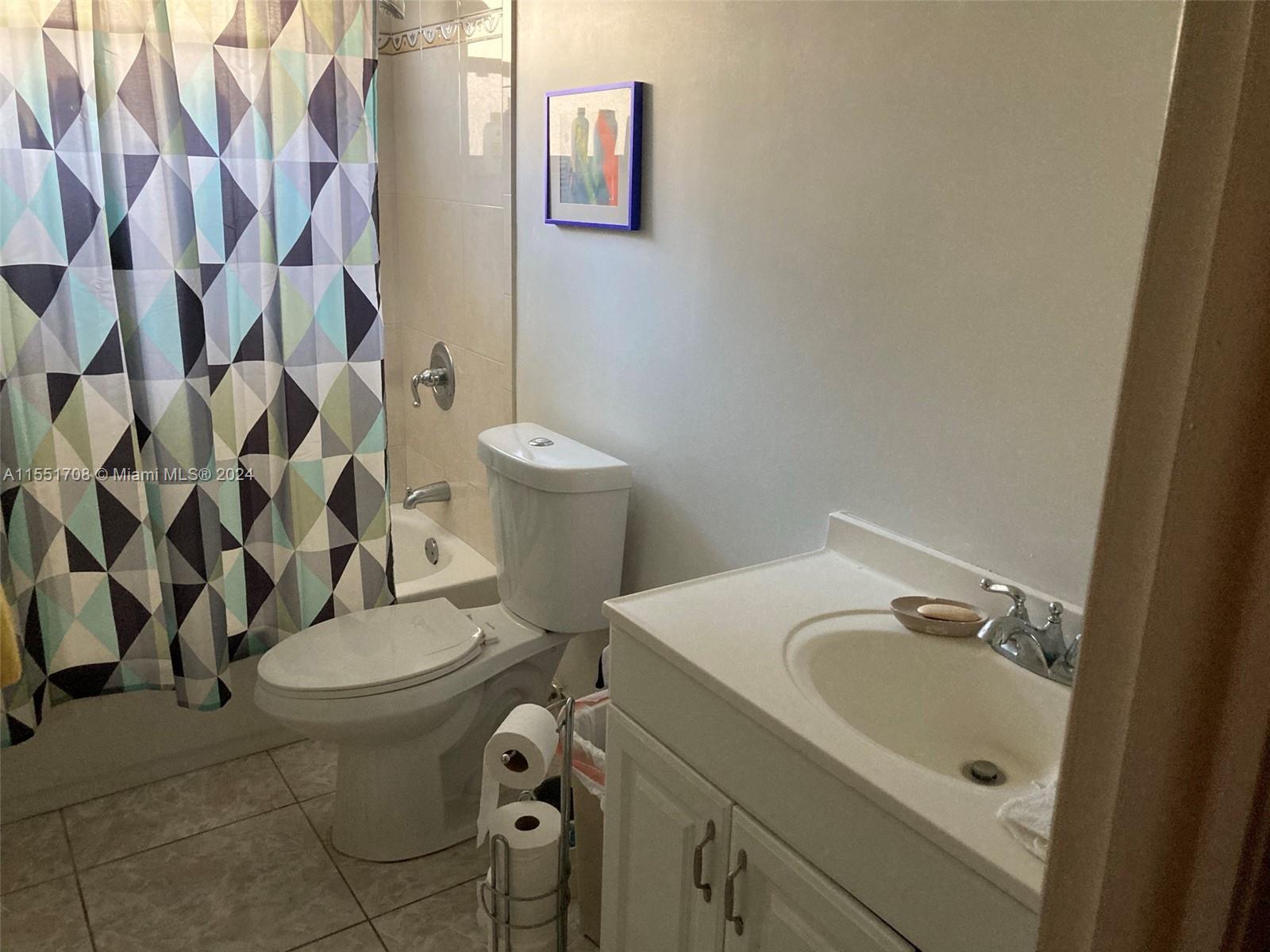 5111 Oakland Park Blvd, Lauderdale Lakes, FL, 33313 United States, 1 Bedroom Bedrooms, ,1 BathroomBathrooms,Residential,For Sale,Oakland Park Blvd,A11551708