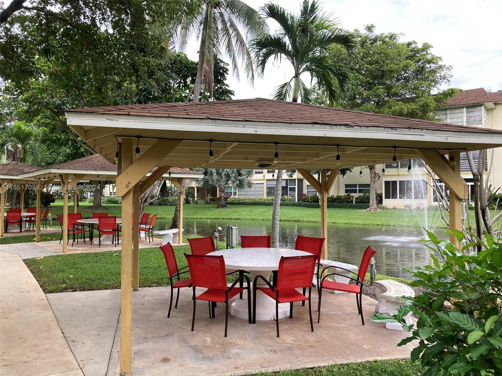 5111 Oakland Park Blvd, Lauderdale Lakes, FL, 33313 United States, 1 Bedroom Bedrooms, ,1 BathroomBathrooms,Residential,For Sale,Oakland Park Blvd,A11551708
