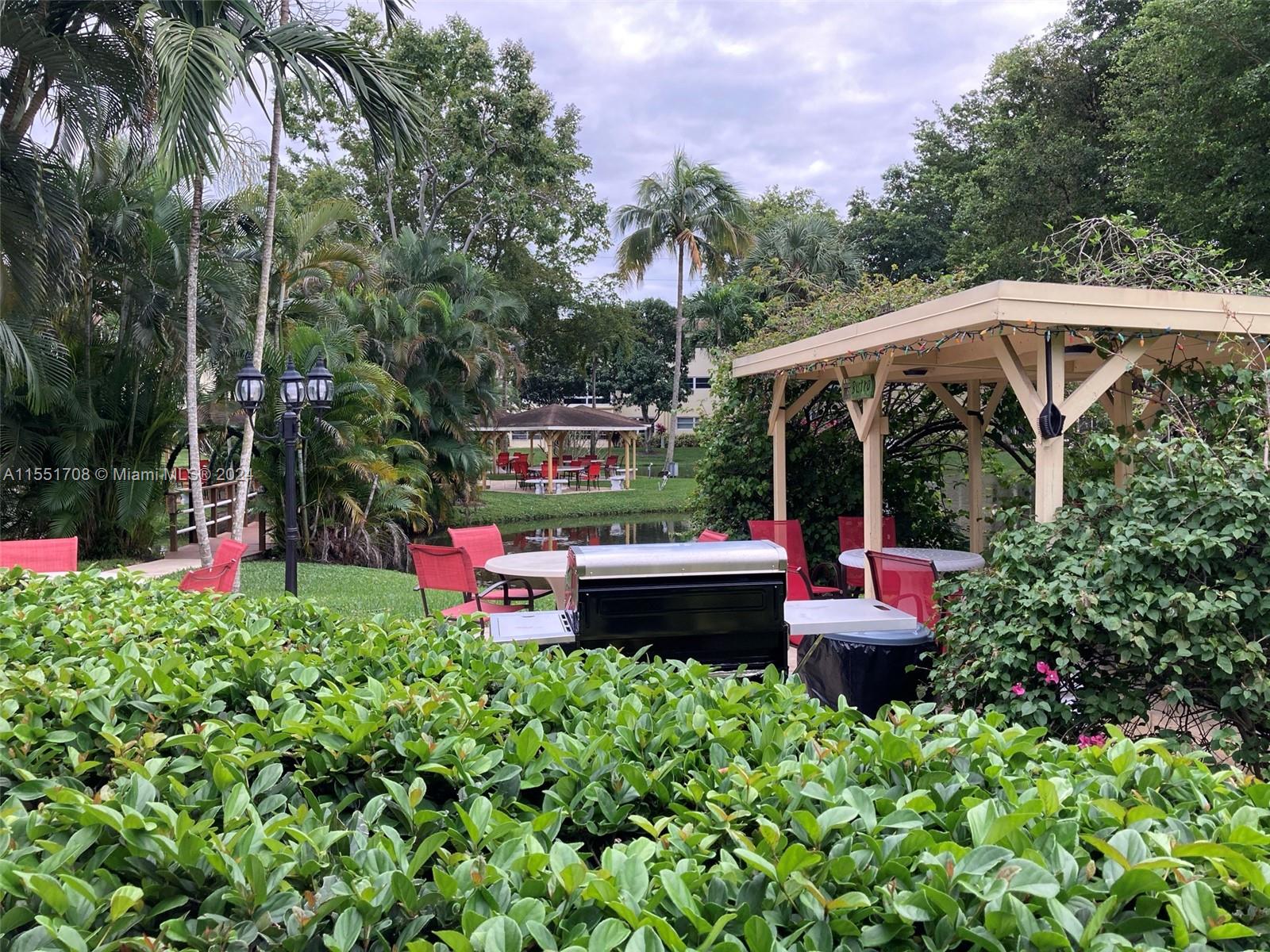 5111 Oakland Park Blvd, Lauderdale Lakes, FL, 33313 United States, 1 Bedroom Bedrooms, ,1 BathroomBathrooms,Residential,For Sale,Oakland Park Blvd,A11551708