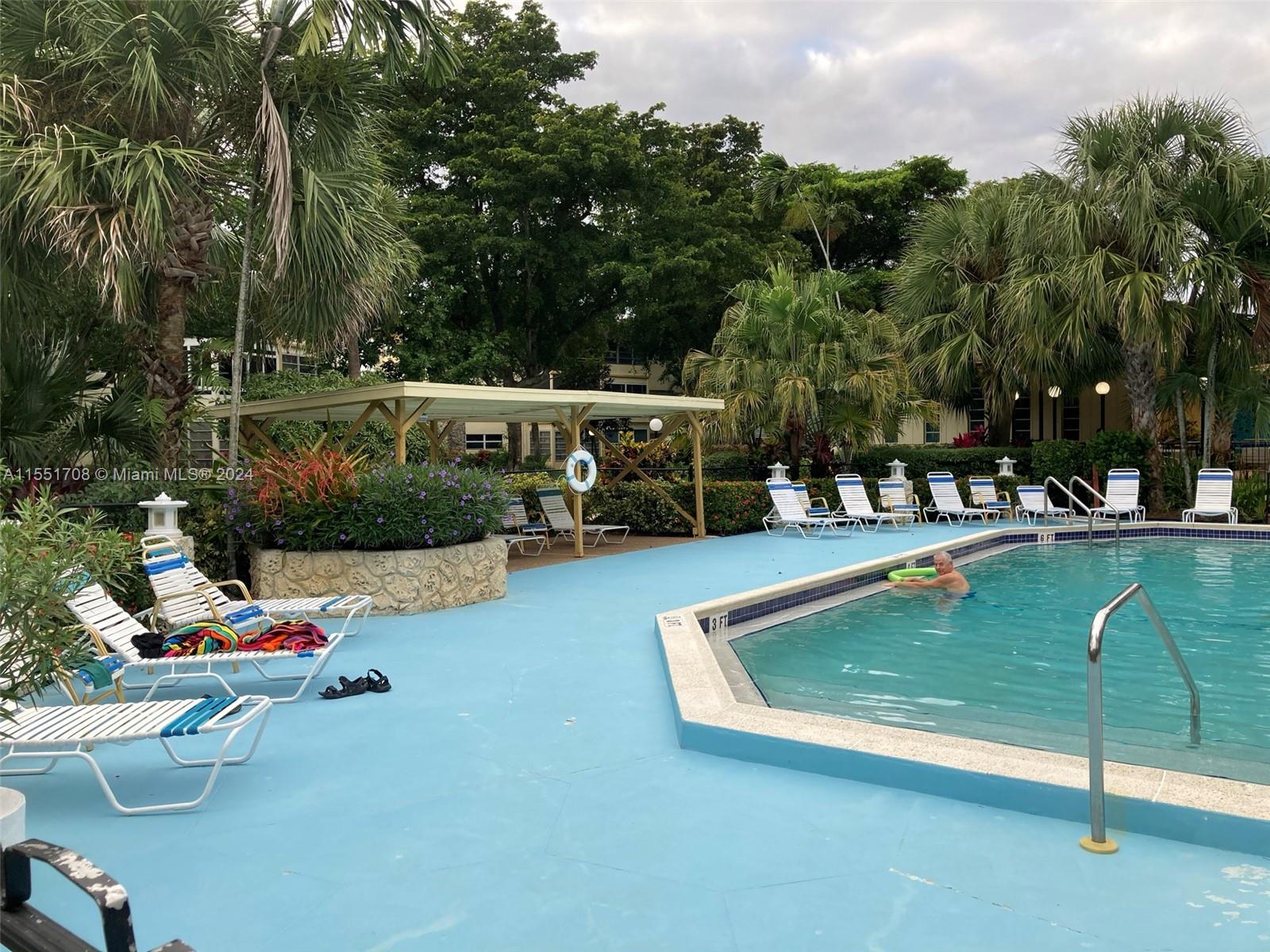 5111 Oakland Park Blvd, Lauderdale Lakes, FL, 33313 United States, 1 Bedroom Bedrooms, ,1 BathroomBathrooms,Residential,For Sale,Oakland Park Blvd,A11551708