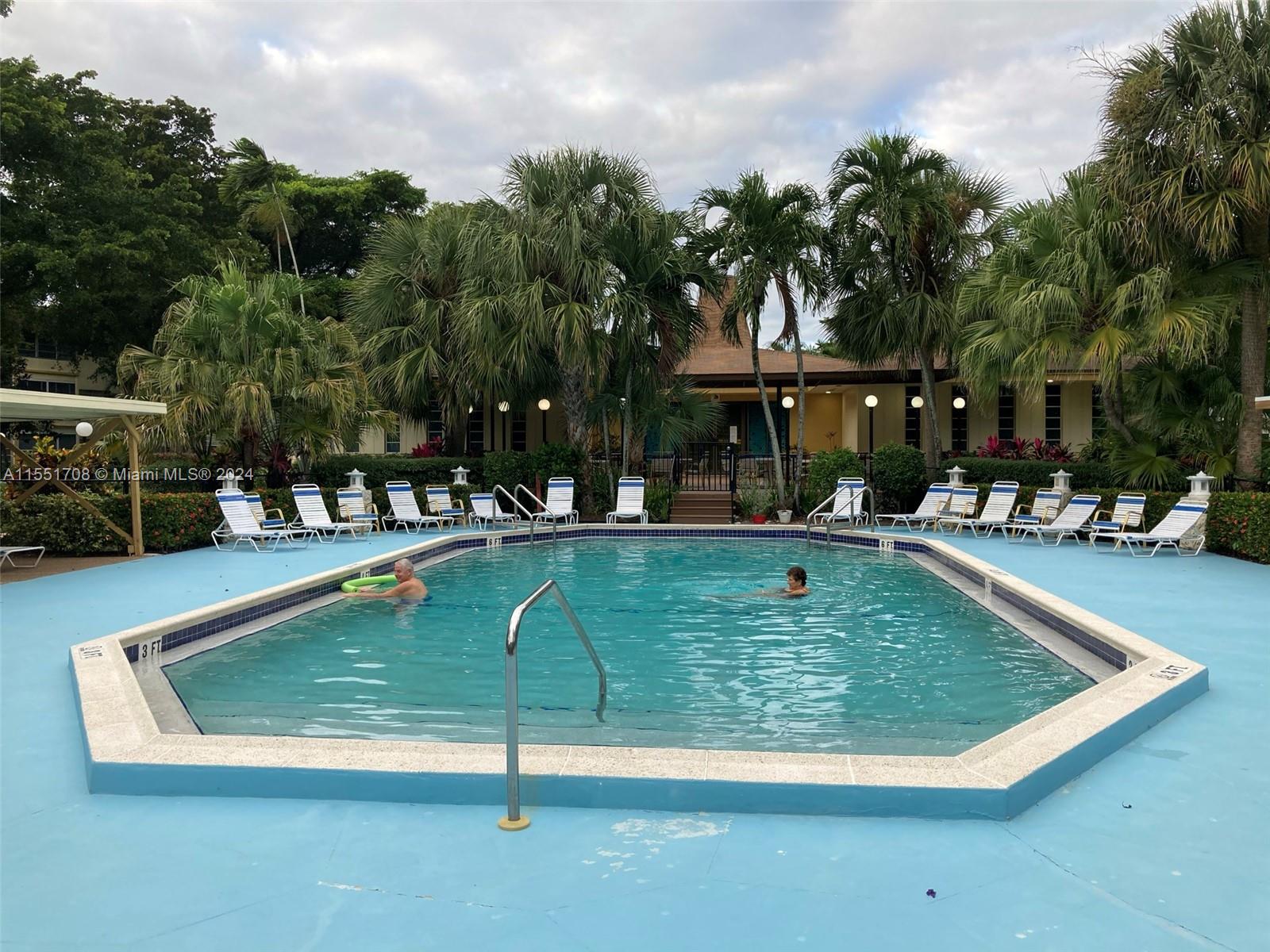 5111 Oakland Park Blvd, Lauderdale Lakes, FL, 33313 United States, 1 Bedroom Bedrooms, ,1 BathroomBathrooms,Residential,For Sale,Oakland Park Blvd,A11551708