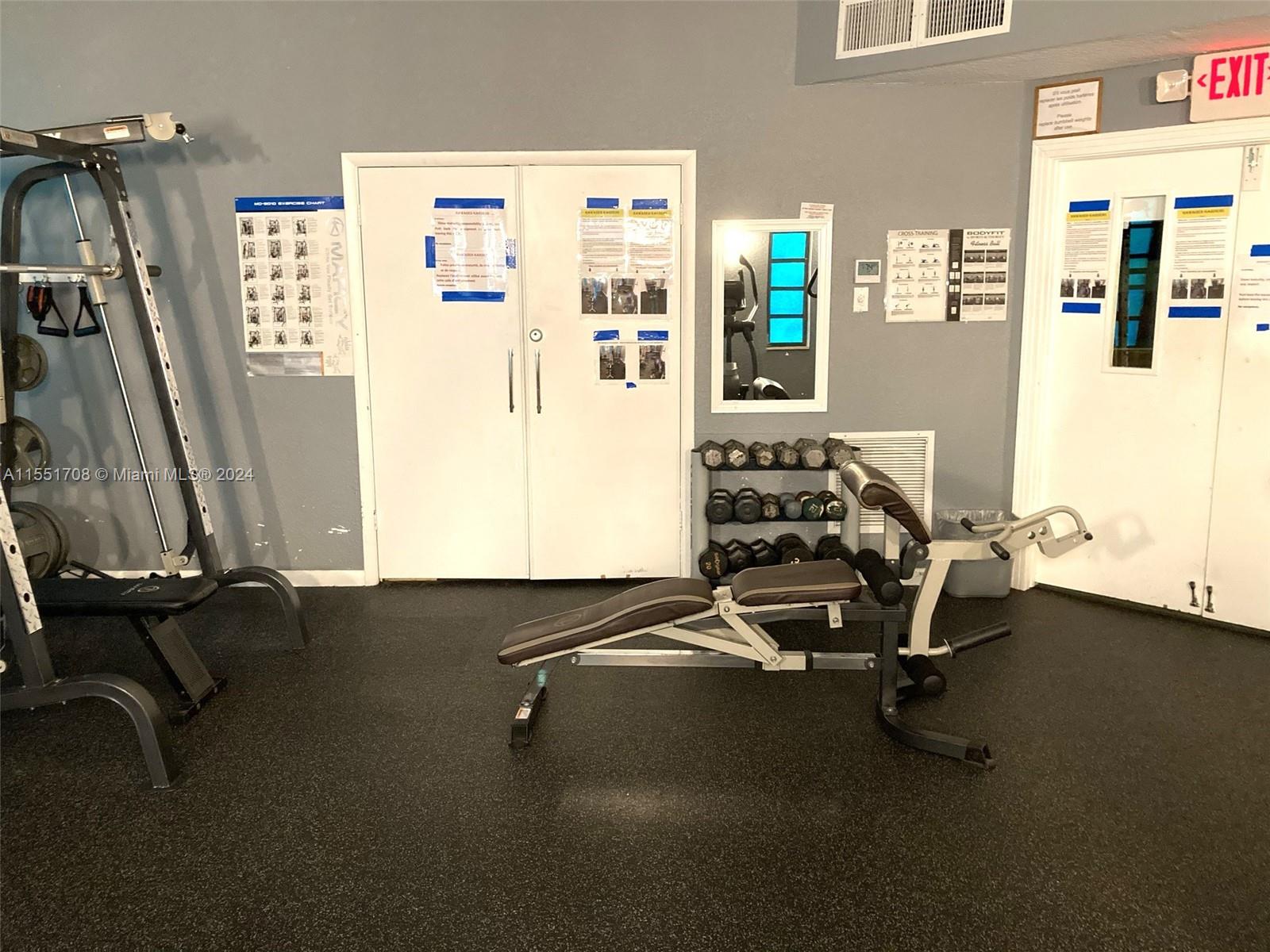 5111 Oakland Park Blvd, Lauderdale Lakes, FL, 33313 United States, 1 Bedroom Bedrooms, ,1 BathroomBathrooms,Residential,For Sale,Oakland Park Blvd,A11551708