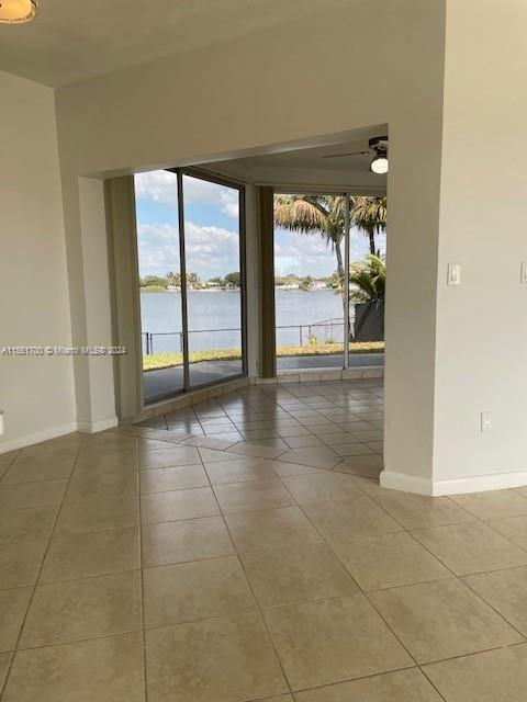 4566 W 6th Ave, Hialeah, Florida 33012, 3 Bedrooms Bedrooms, ,1 BathroomBathrooms,Residentiallease,For Rent,4566 W 6th Ave,A11551700