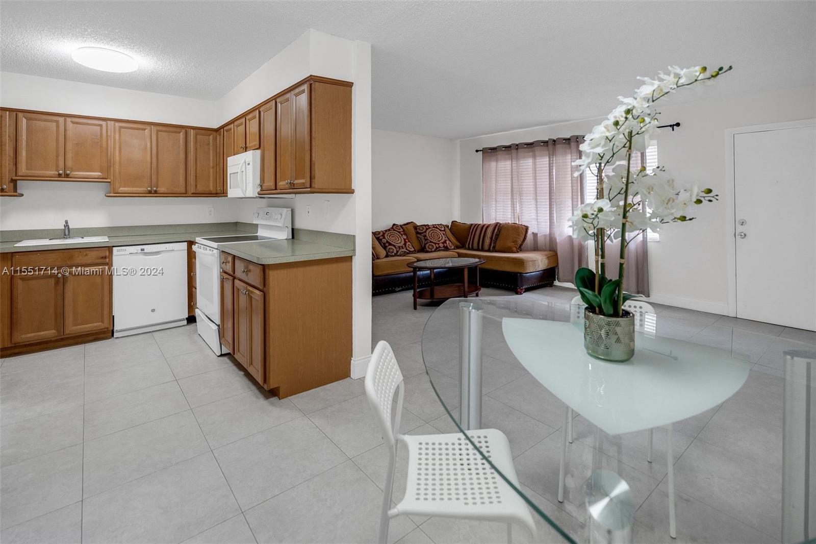 1100 4th Ave, Deerfield Beach, FL, 33441 United States, 1 Bedroom Bedrooms, ,1 BathroomBathrooms,Residential,For Sale,4th Ave,A11551714