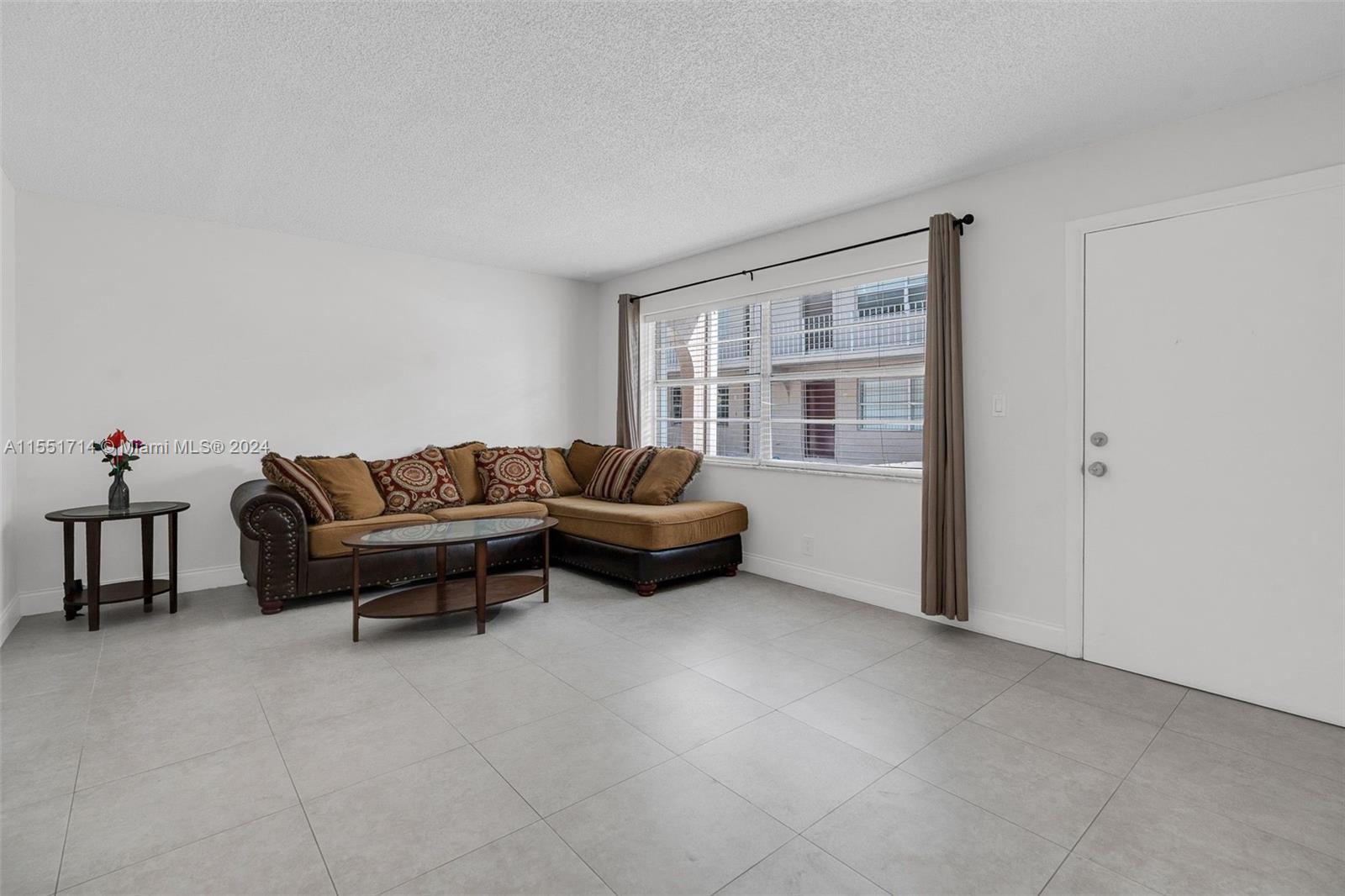 1100 4th Ave, Deerfield Beach, FL, 33441 United States, 1 Bedroom Bedrooms, ,1 BathroomBathrooms,Residential,For Sale,4th Ave,A11551714