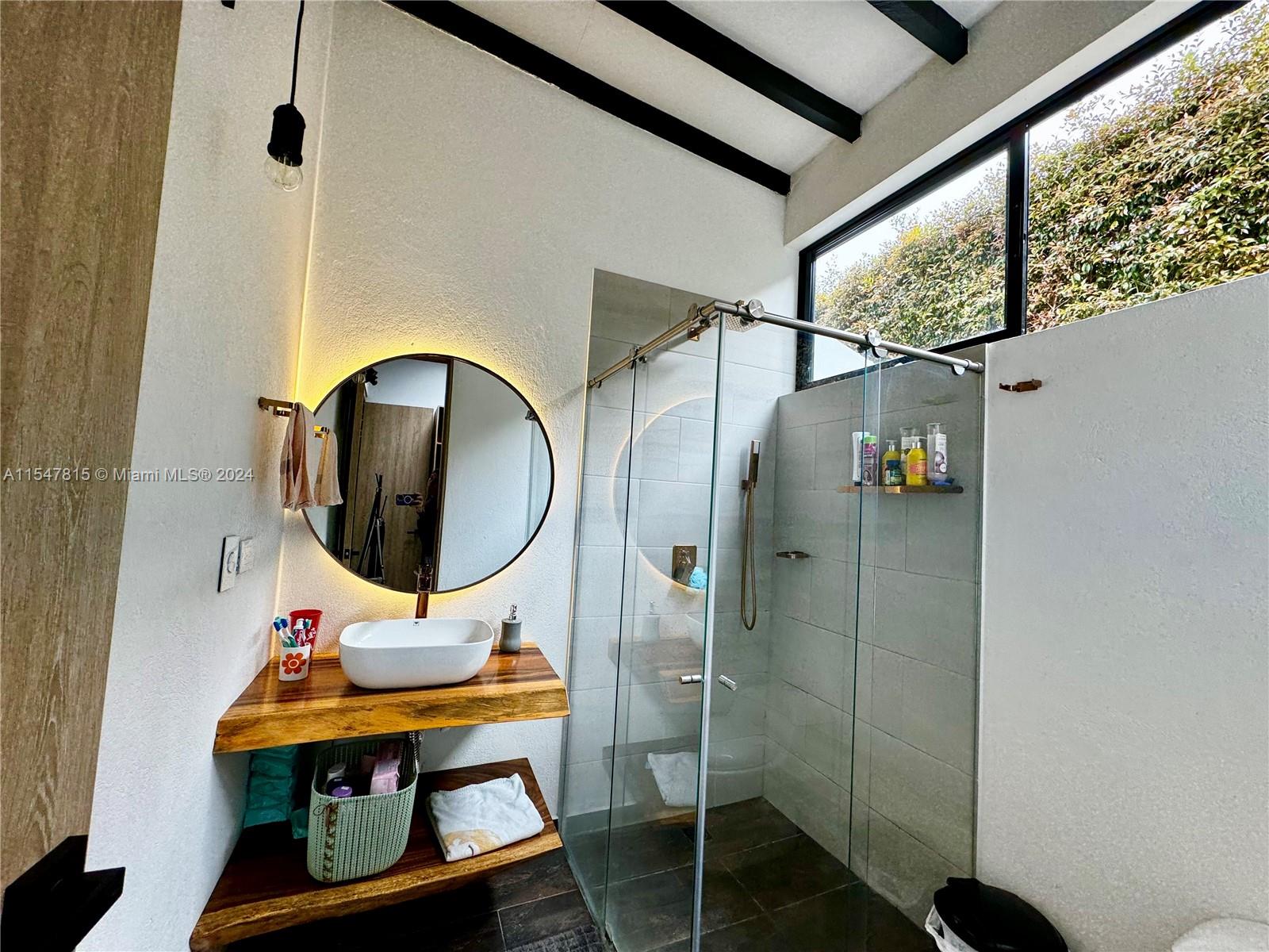 Kilometro 31 El Chuscal, FL, CO, 5 Bedrooms Bedrooms, ,5 BathroomsBathrooms,Residential,For Sale,El Chuscal,A11547815