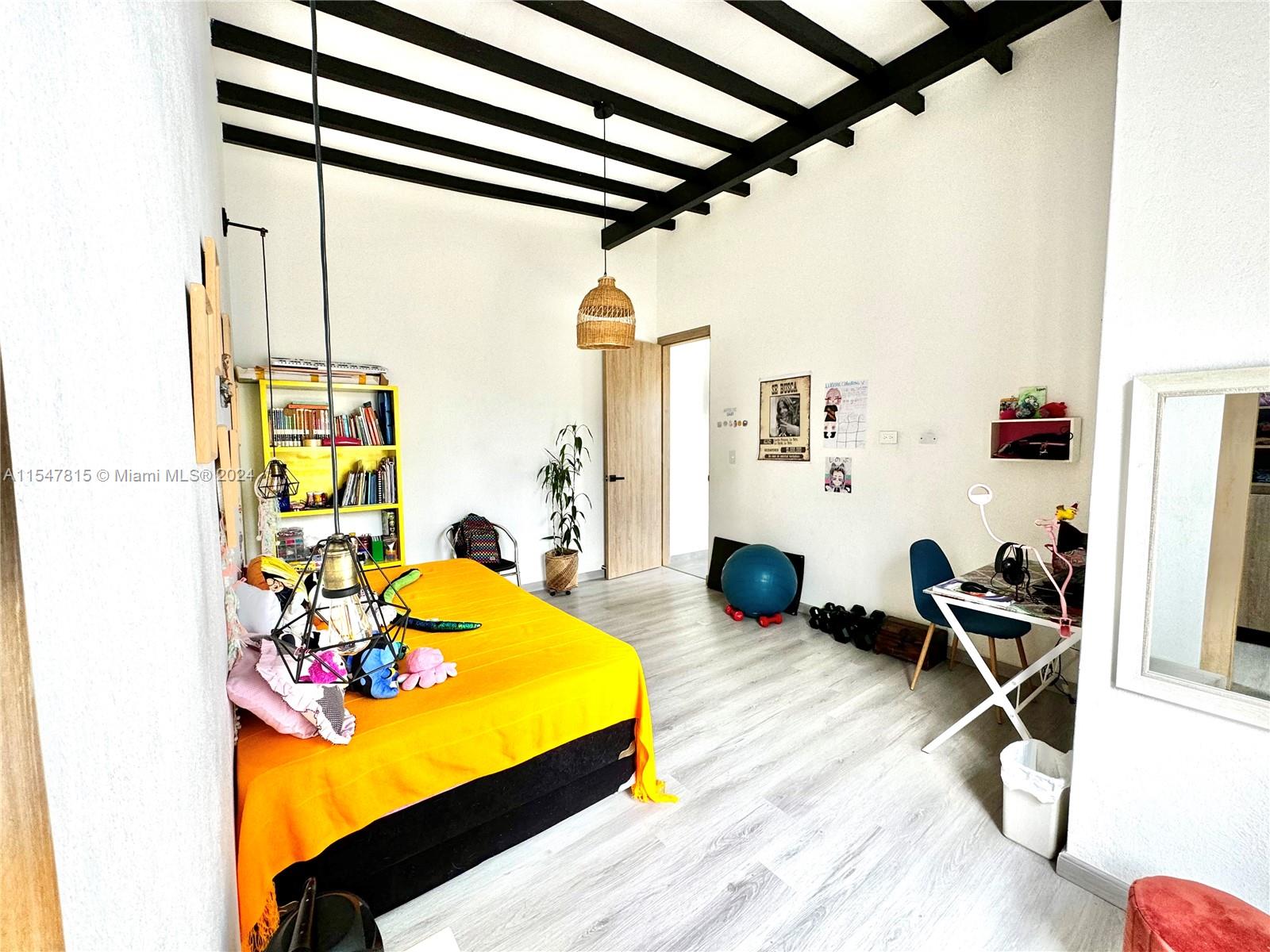 Kilometro 31 El Chuscal, FL, CO, 5 Bedrooms Bedrooms, ,5 BathroomsBathrooms,Residential,For Sale,El Chuscal,A11547815