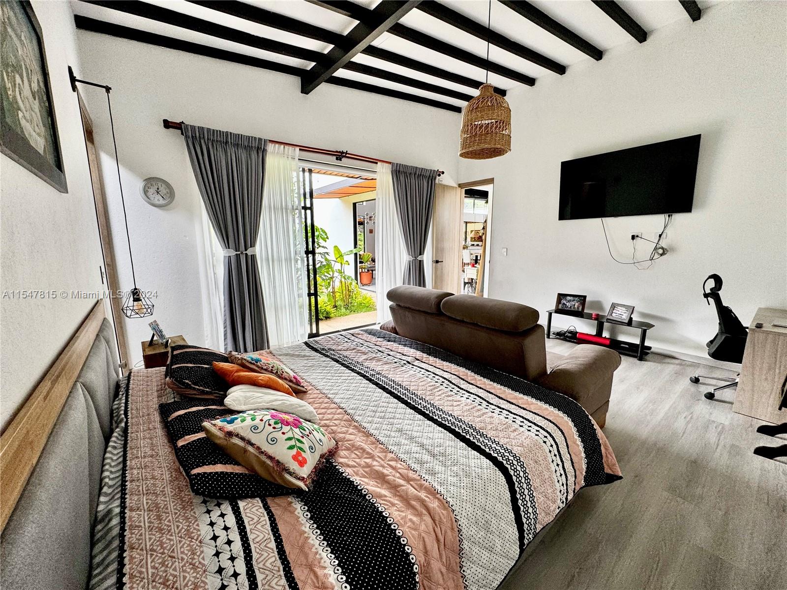 Kilometro 31 El Chuscal, FL, CO, 5 Bedrooms Bedrooms, ,5 BathroomsBathrooms,Residential,For Sale,El Chuscal,A11547815