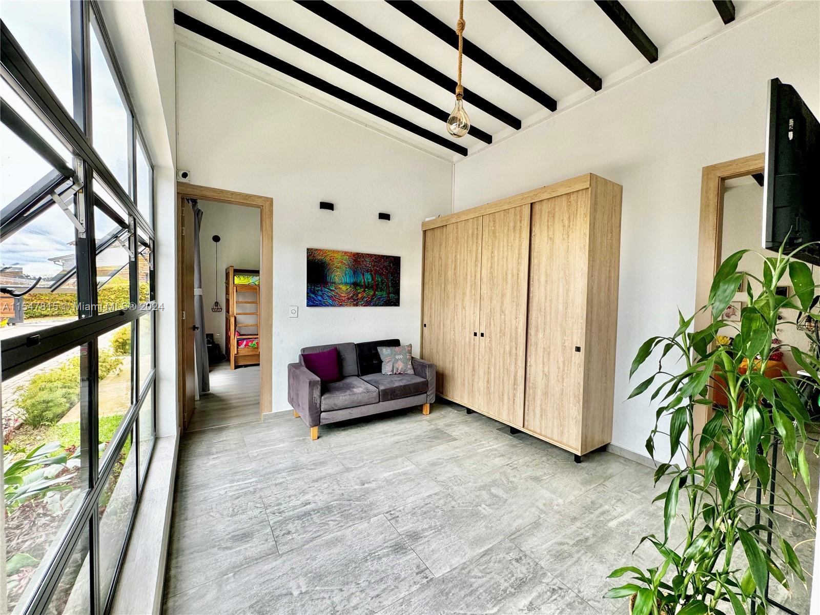 Kilometro 31 El Chuscal, FL, CO, 5 Bedrooms Bedrooms, ,5 BathroomsBathrooms,Residential,For Sale,El Chuscal,A11547815