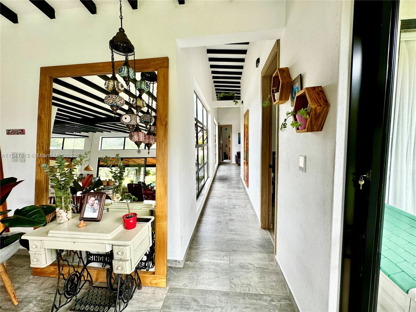 Kilometro 31 El Chuscal, FL, CO, 5 Bedrooms Bedrooms, ,5 BathroomsBathrooms,Residential,For Sale,El Chuscal,A11547815