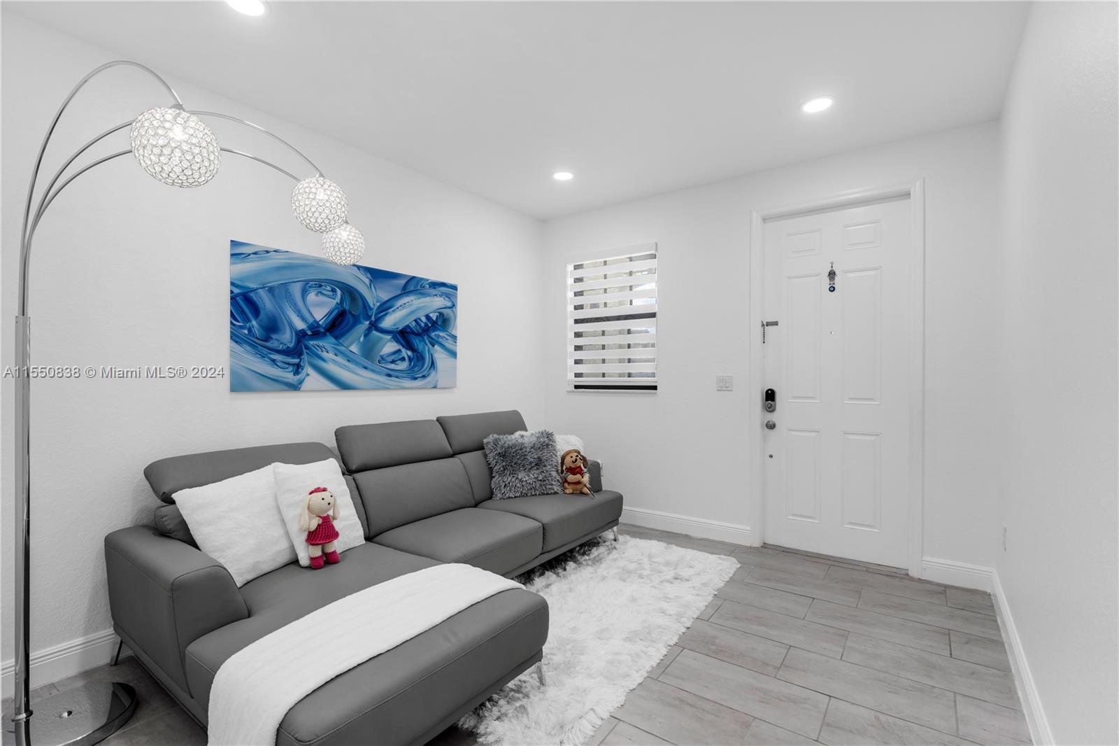 3325 SE 1st St, Homestead, Florida 33033, 3 Bedrooms Bedrooms, ,2 BathroomsBathrooms,Residential,For Sale,3325 SE 1st St,A11550838