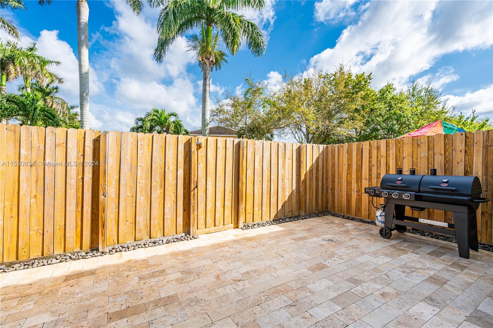 3325 SE 1st St, Homestead, Florida 33033, 3 Bedrooms Bedrooms, ,2 BathroomsBathrooms,Residential,For Sale,3325 SE 1st St,A11550838