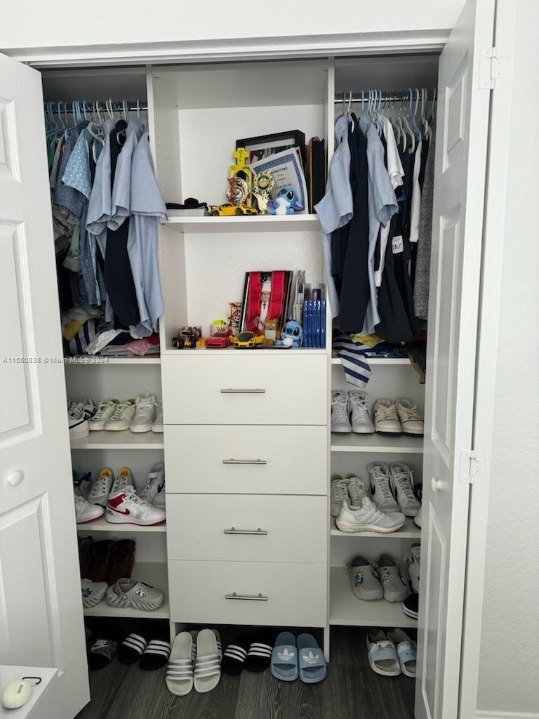 3325 SE 1st St, Homestead, Florida 33033, 3 Bedrooms Bedrooms, ,2 BathroomsBathrooms,Residential,For Sale,3325 SE 1st St,A11550838