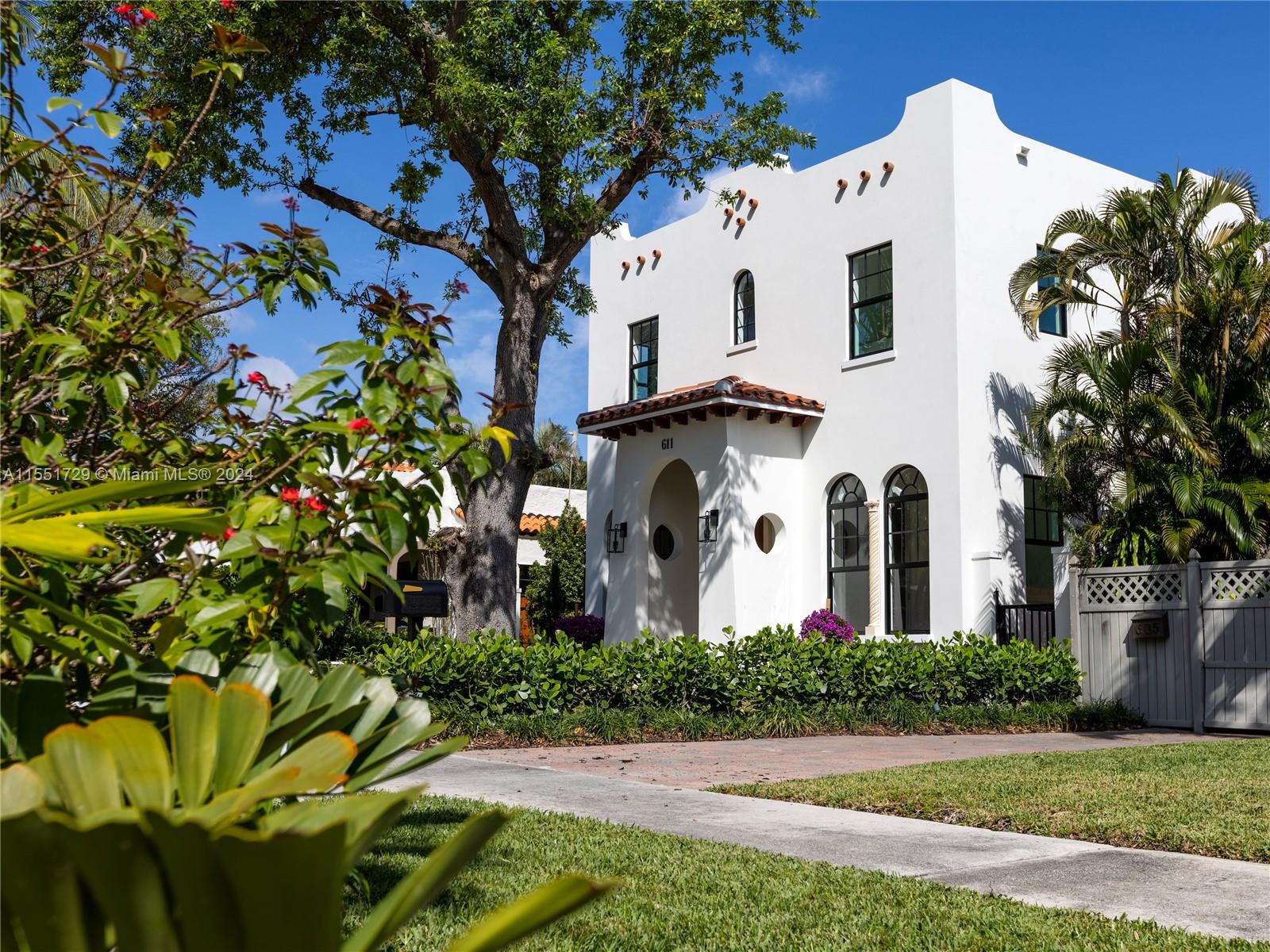 West Palm Beach, FL, 33401 United States, 3 Bedrooms Bedrooms, ,2 BathroomsBathrooms,Residential,For Sale,A11551729