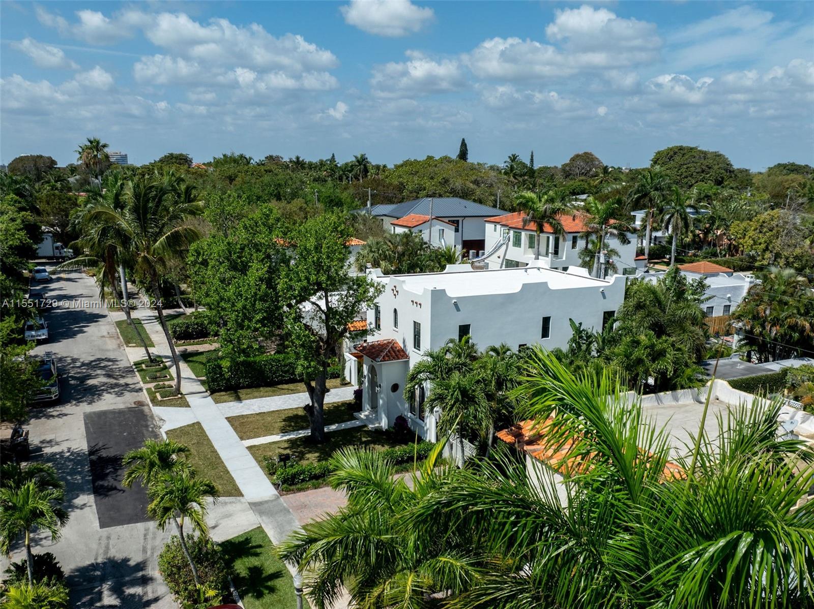 West Palm Beach, FL, 33401 United States, 3 Bedrooms Bedrooms, ,2 BathroomsBathrooms,Residential,For Sale,A11551729