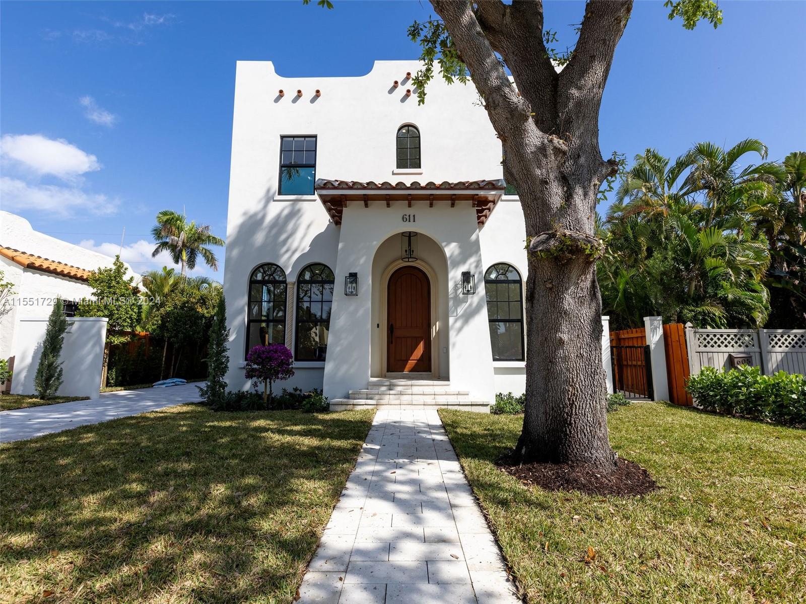 West Palm Beach, FL, 33401 United States, 3 Bedrooms Bedrooms, ,2 BathroomsBathrooms,Residential,For Sale,A11551729