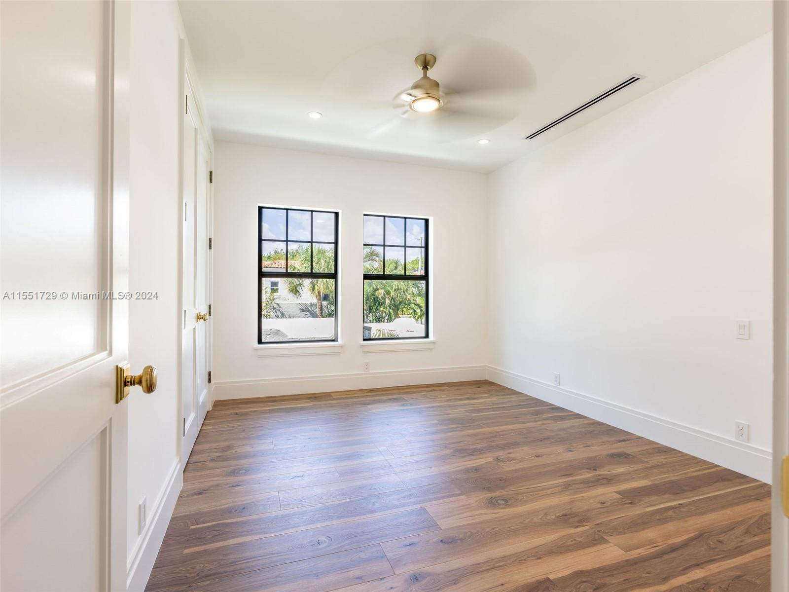 West Palm Beach, FL, 33401 United States, 3 Bedrooms Bedrooms, ,2 BathroomsBathrooms,Residential,For Sale,A11551729