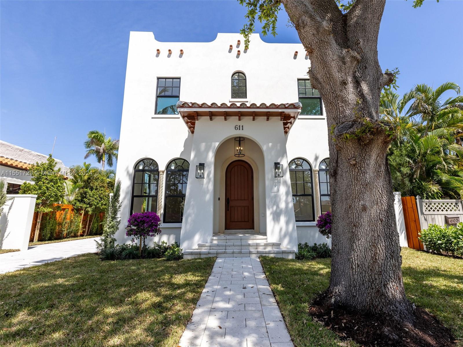 West Palm Beach, FL, 33401 United States, 3 Bedrooms Bedrooms, ,2 BathroomsBathrooms,Residential,For Sale,A11551729