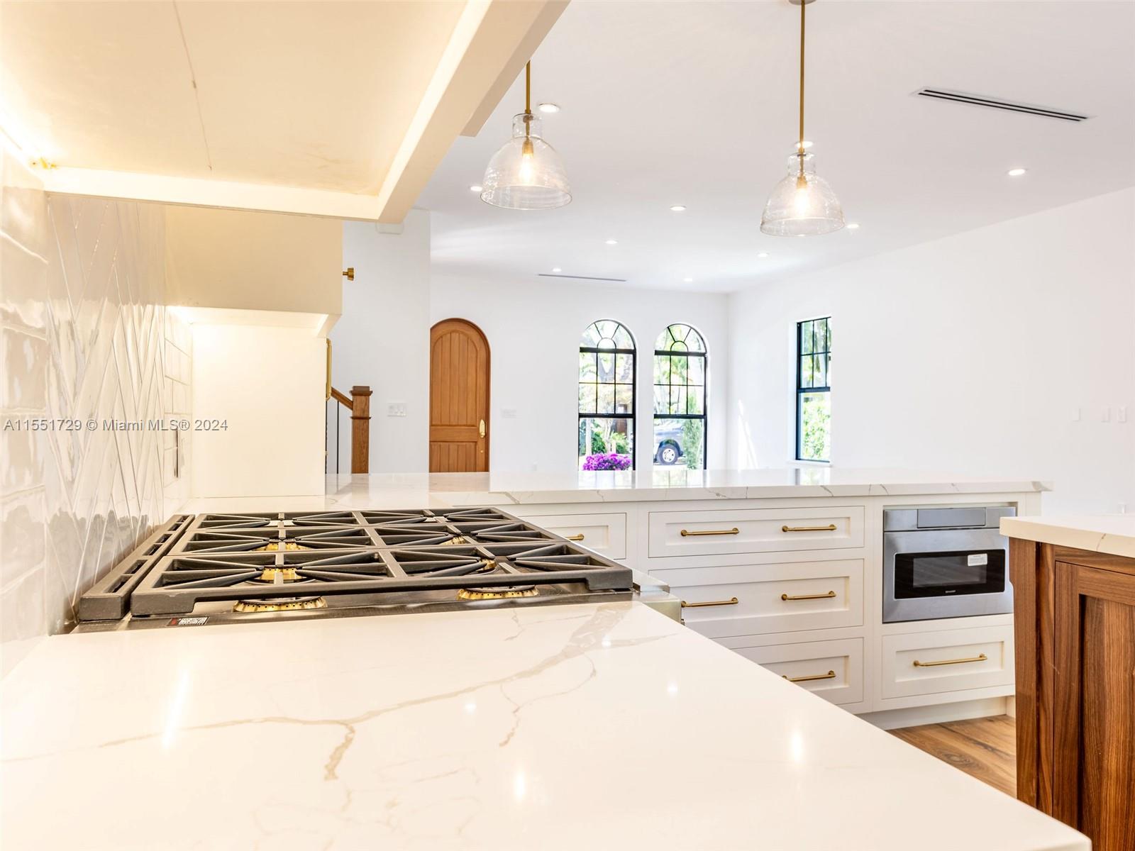 West Palm Beach, FL, 33401 United States, 3 Bedrooms Bedrooms, ,2 BathroomsBathrooms,Residential,For Sale,A11551729