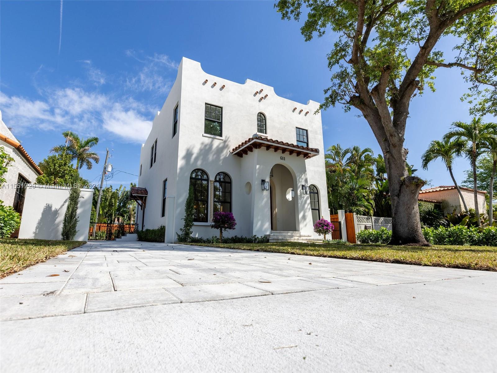 West Palm Beach, FL, 33401 United States, 3 Bedrooms Bedrooms, ,2 BathroomsBathrooms,Residential,For Sale,A11551729