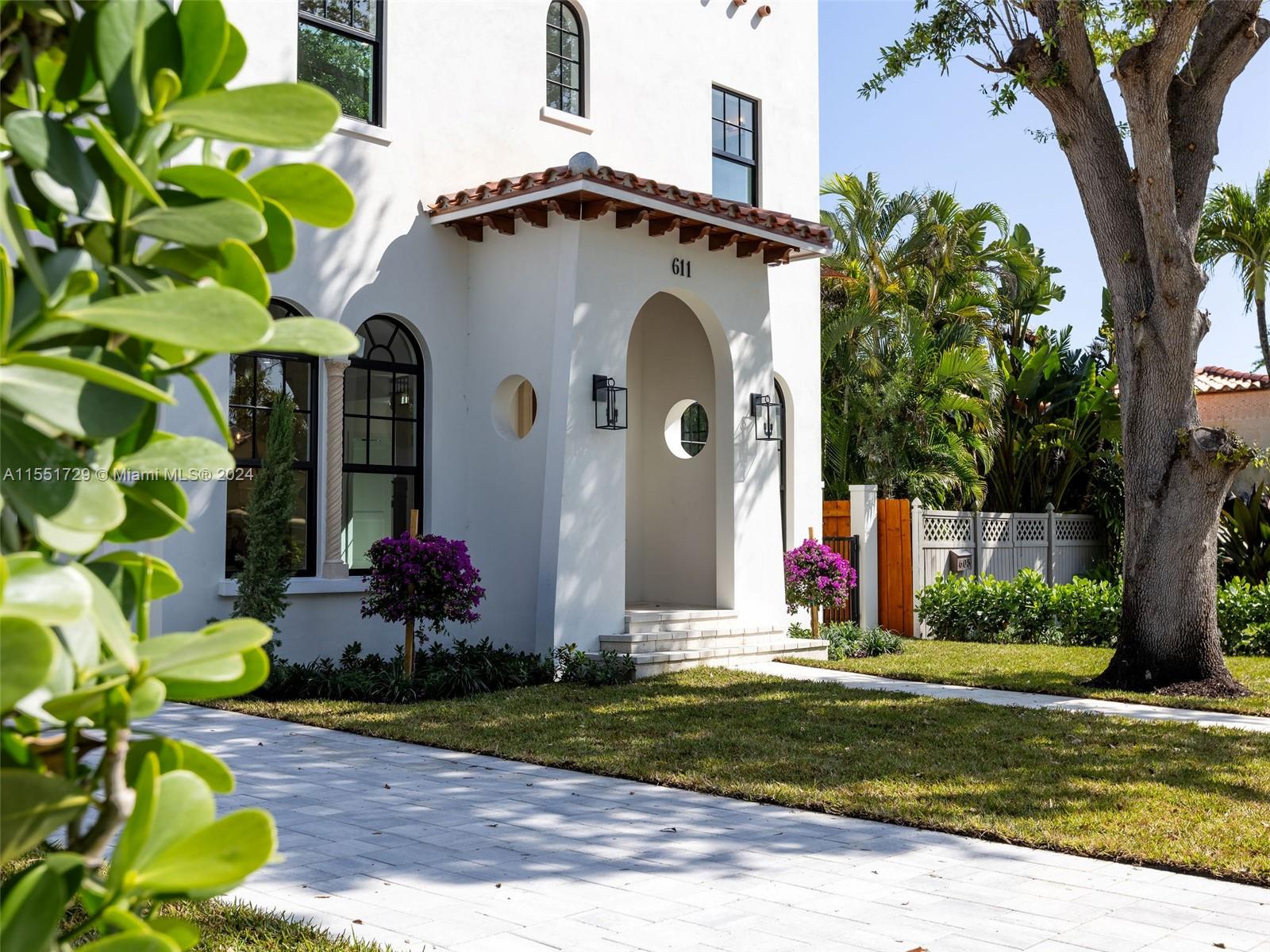 West Palm Beach, FL, 33401 United States, 3 Bedrooms Bedrooms, ,2 BathroomsBathrooms,Residential,For Sale,A11551729