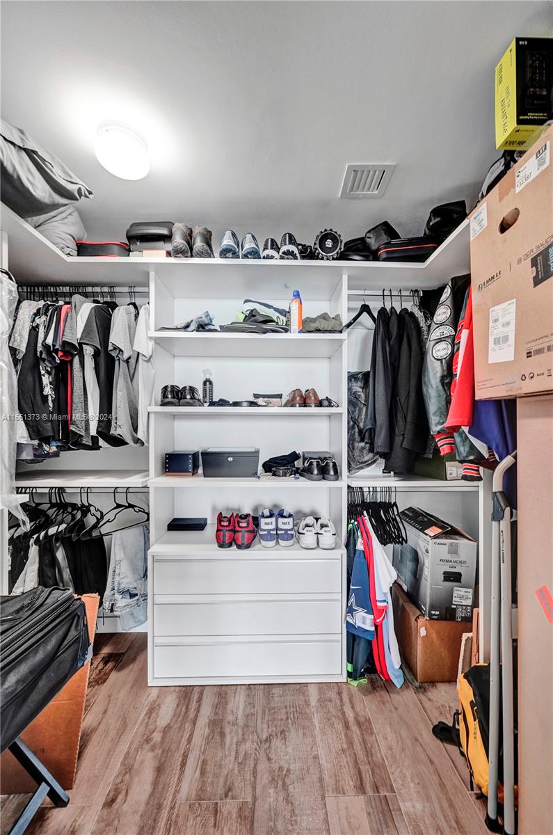 650 NE 32nd St 3602, Miami, Florida 33137, 1 Bedroom Bedrooms, ,2 BathroomsBathrooms,Residential,For Sale,650 NE 32nd St 3602,A11551373