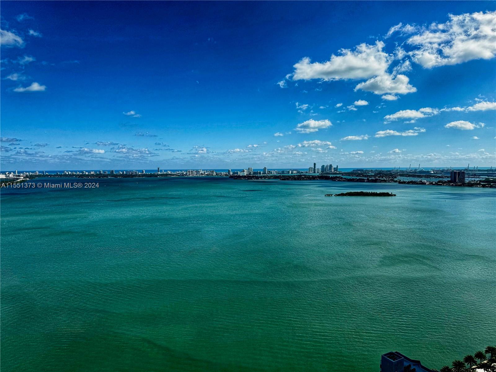 650 32nd St, Miami, FL, 33137 United States, 1 Bedroom Bedrooms, ,2 BathroomsBathrooms,Residential,For Sale,32nd St,A11551373