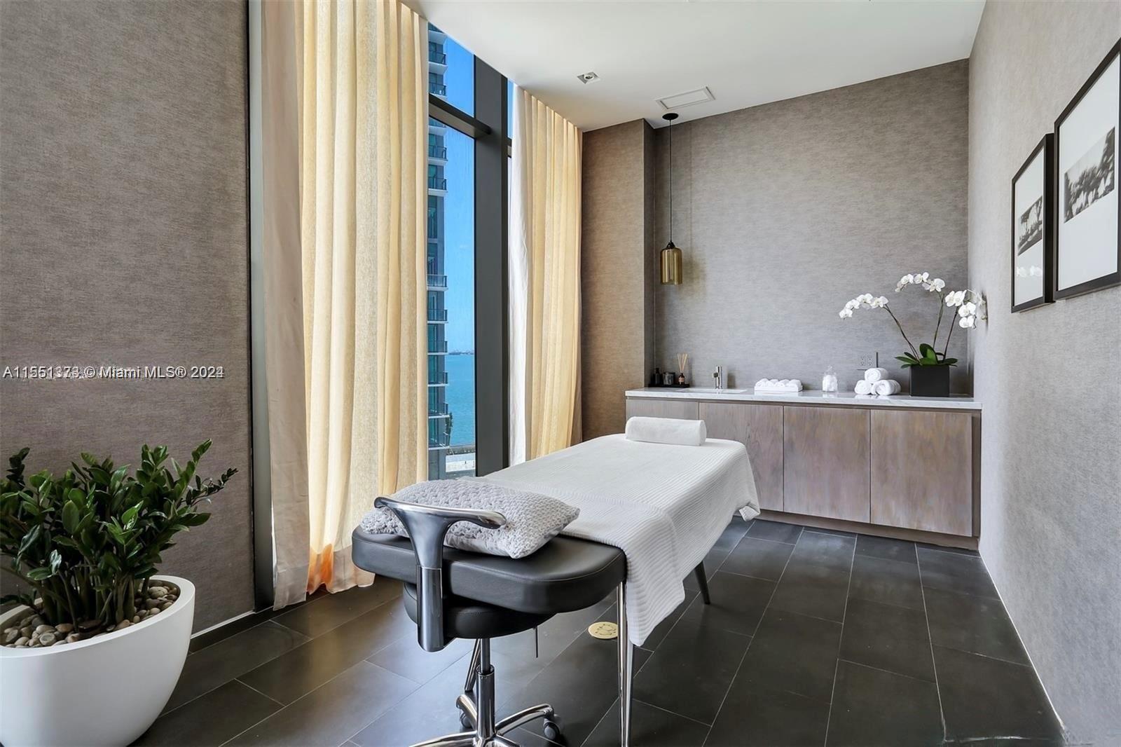 650 NE 32nd St 3602, Miami, Florida 33137, 1 Bedroom Bedrooms, ,2 BathroomsBathrooms,Residential,For Sale,650 NE 32nd St 3602,A11551373