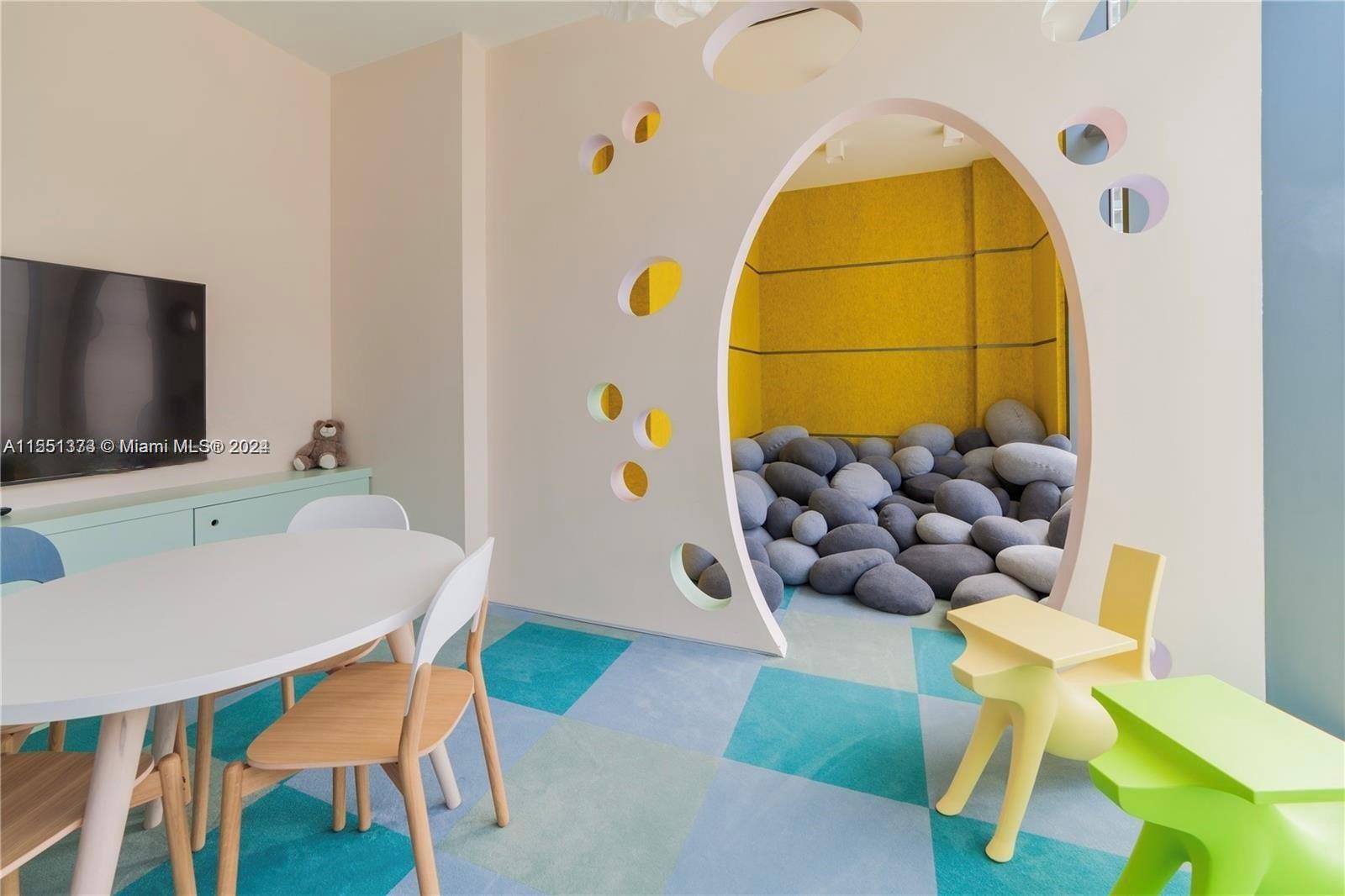 650 NE 32nd St 3602, Miami, Florida 33137, 1 Bedroom Bedrooms, ,2 BathroomsBathrooms,Residential,For Sale,650 NE 32nd St 3602,A11551373