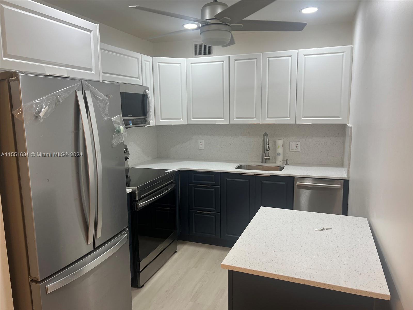 850 133rd Ter, Pembroke Pines, FL, 33027 United States, 2 Bedrooms Bedrooms, ,1 BathroomBathrooms,Residential,For Sale,133rd Ter,A11551631