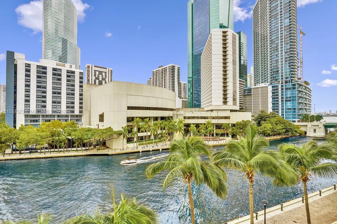 31 5th St, Miami, FL, 33131 United States, 1 Bedroom Bedrooms, ,1 BathroomBathrooms,Residential,For Sale,5th St,A11551523