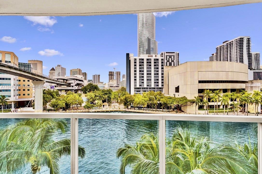 31 5th St, Miami, FL, 33131 United States, 1 Bedroom Bedrooms, ,1 BathroomBathrooms,Residential,For Sale,5th St,A11551523