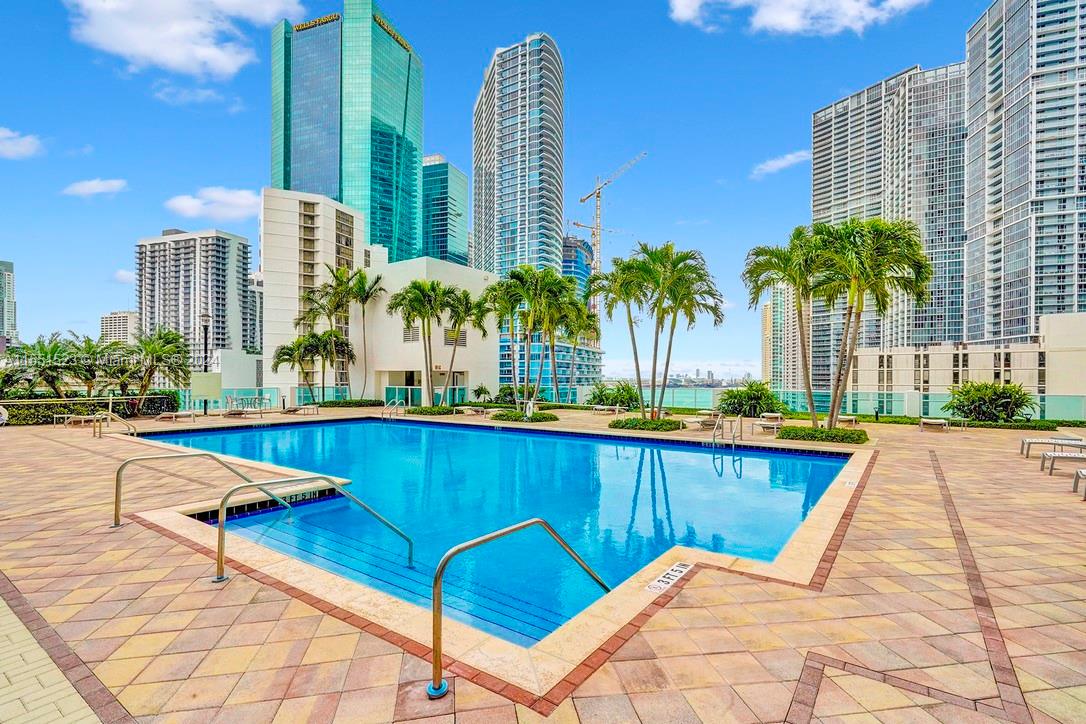 31 5th St, Miami, FL, 33131 United States, 1 Bedroom Bedrooms, ,1 BathroomBathrooms,Residential,For Sale,5th St,A11551523