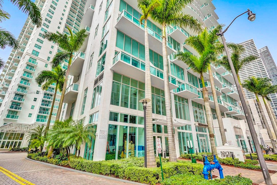 31 5th St, Miami, FL, 33131 United States, 1 Bedroom Bedrooms, ,1 BathroomBathrooms,Residential,For Sale,5th St,A11551523