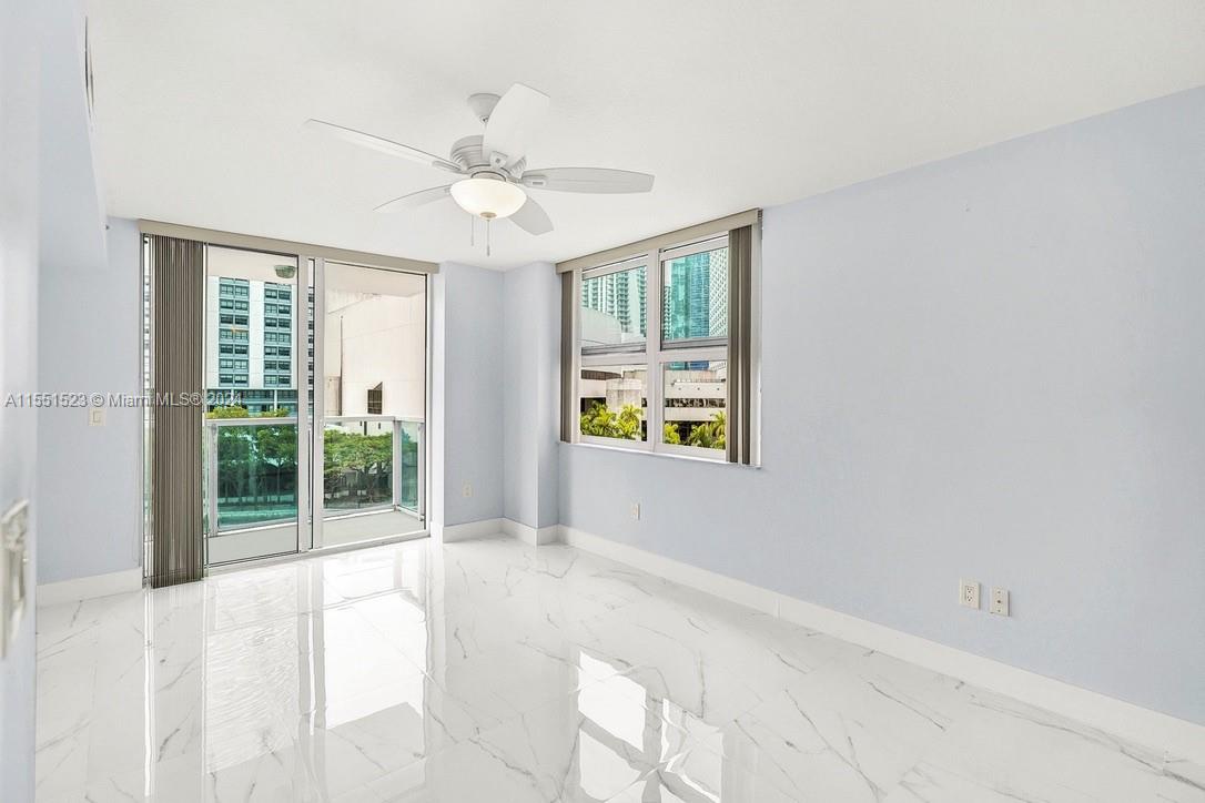 31 5th St, Miami, FL, 33131 United States, 1 Bedroom Bedrooms, ,1 BathroomBathrooms,Residential,For Sale,5th St,A11551523