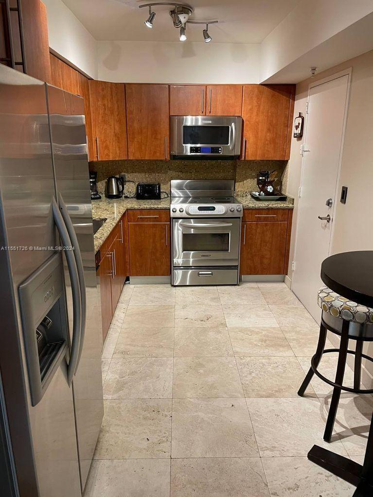 3901 Ocean Dr, Hollywood, FL, 33019 United States, 2 Bedrooms Bedrooms, ,2 BathroomsBathrooms,Residential,For Sale,Ocean Dr,A11551726